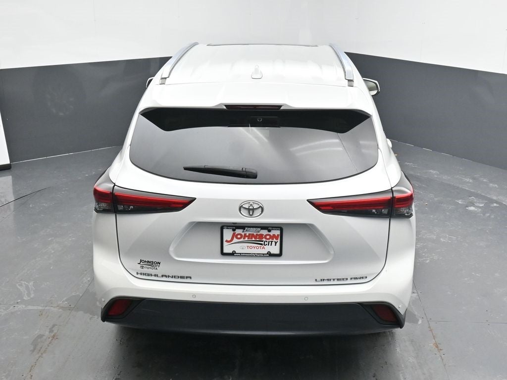 2022 Toyota Highlander Limited