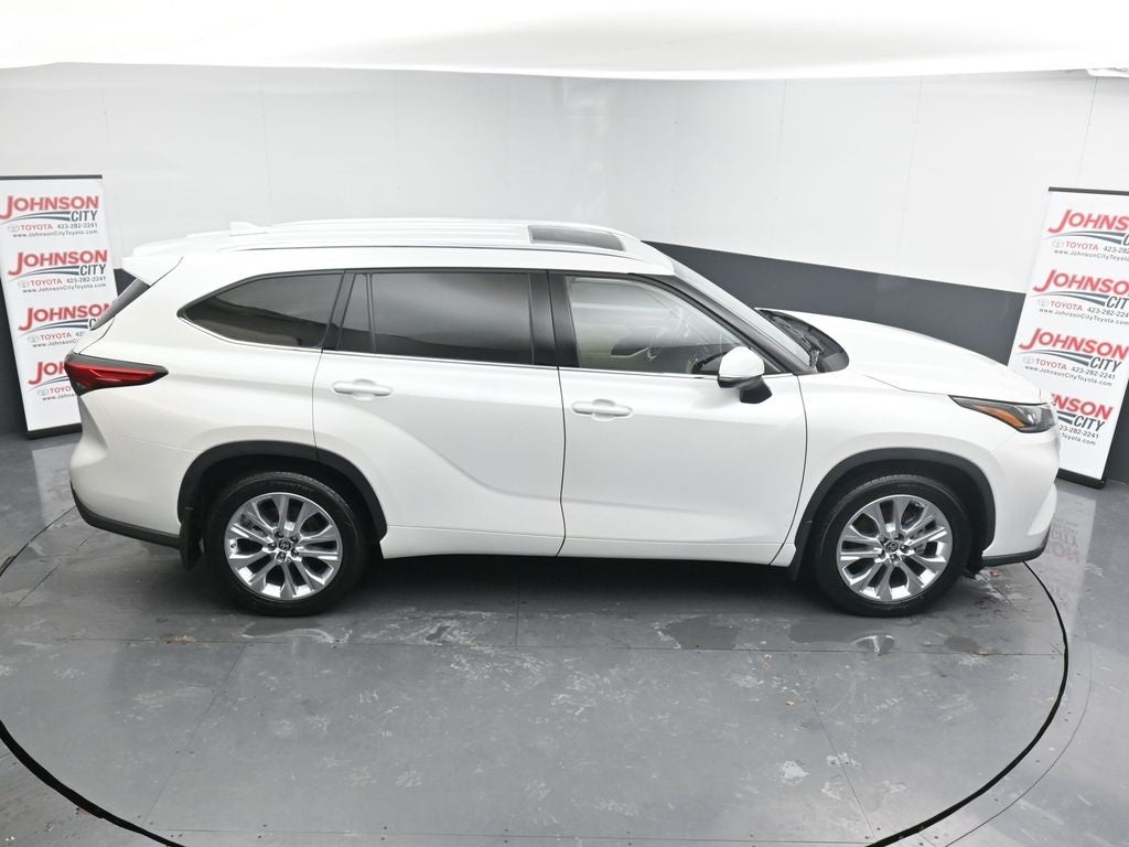 2022 Toyota Highlander Limited