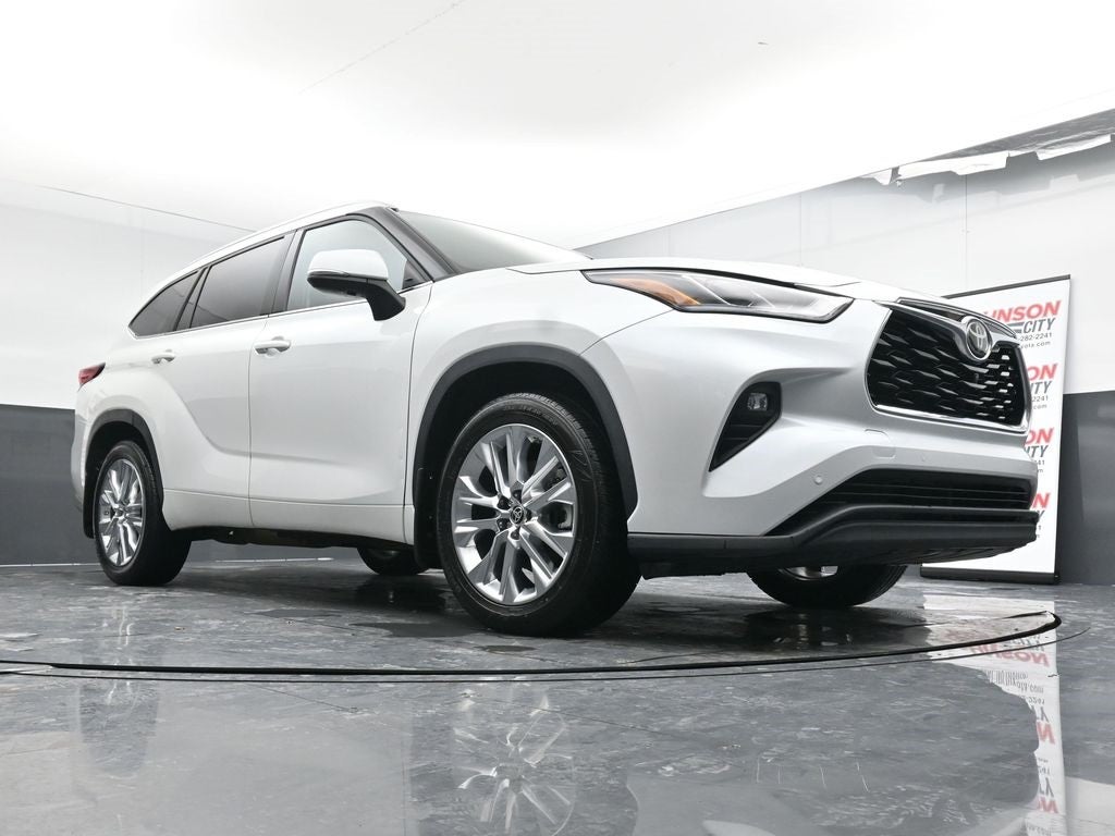 2022 Toyota Highlander Limited