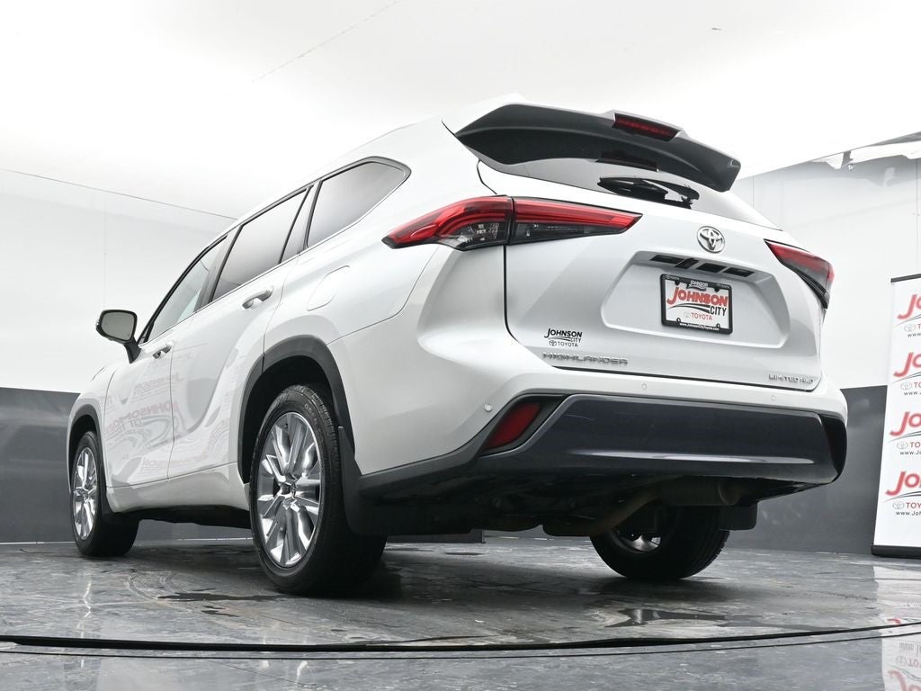 2022 Toyota Highlander Limited