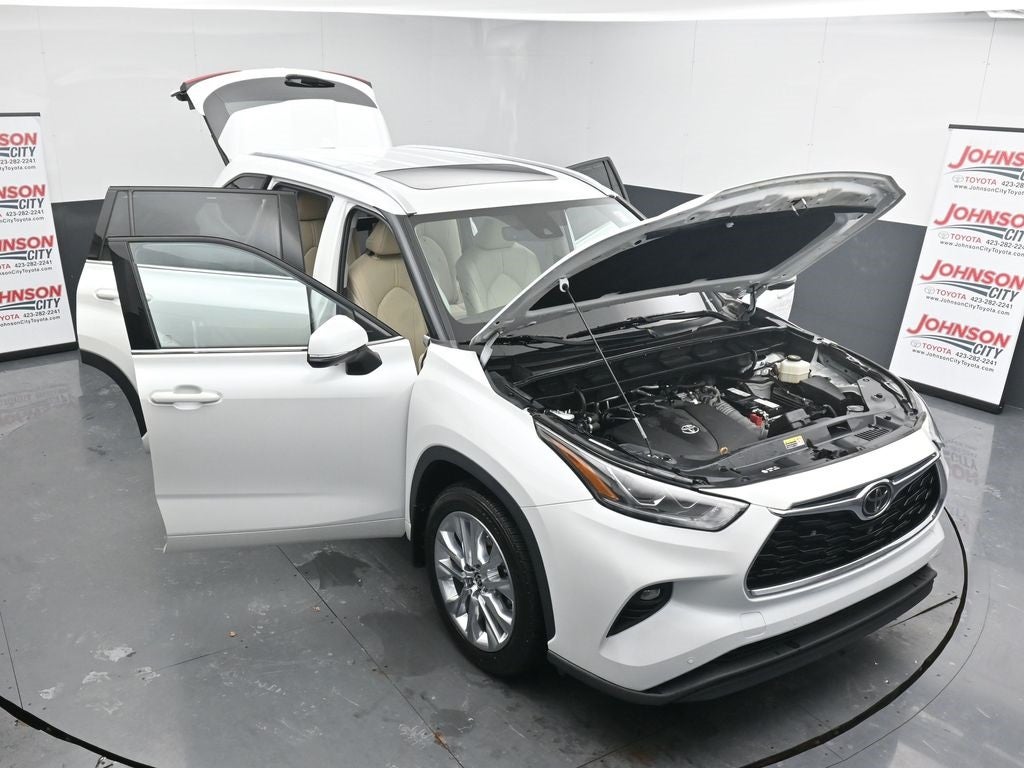 2022 Toyota Highlander Limited