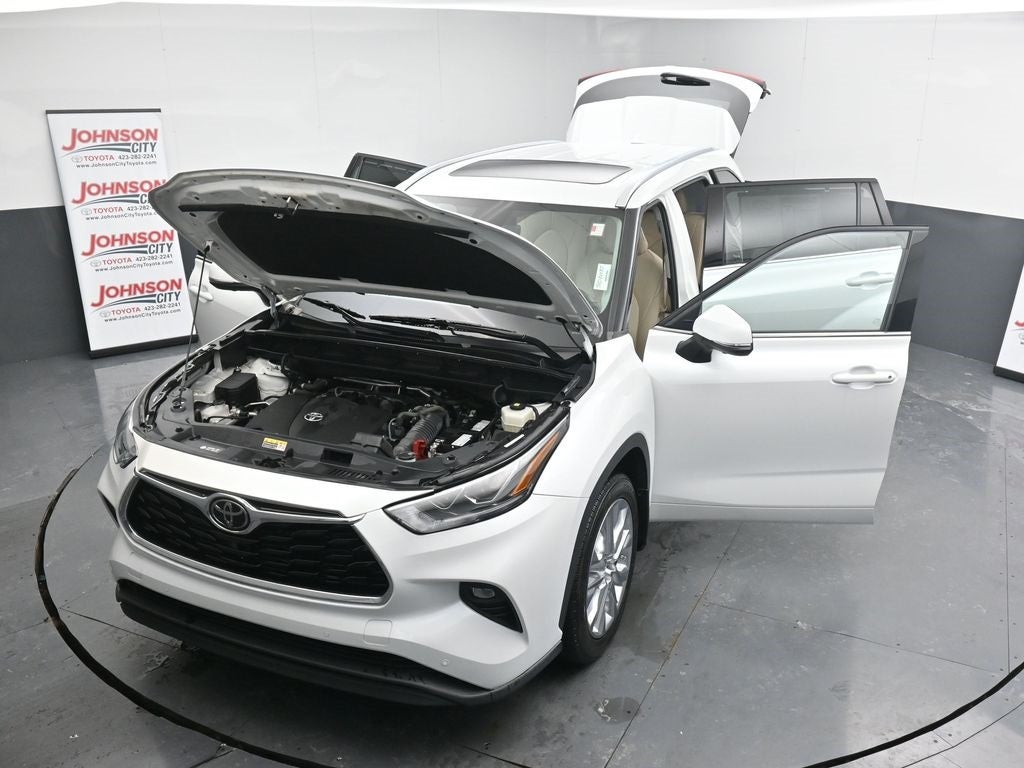 2022 Toyota Highlander Limited