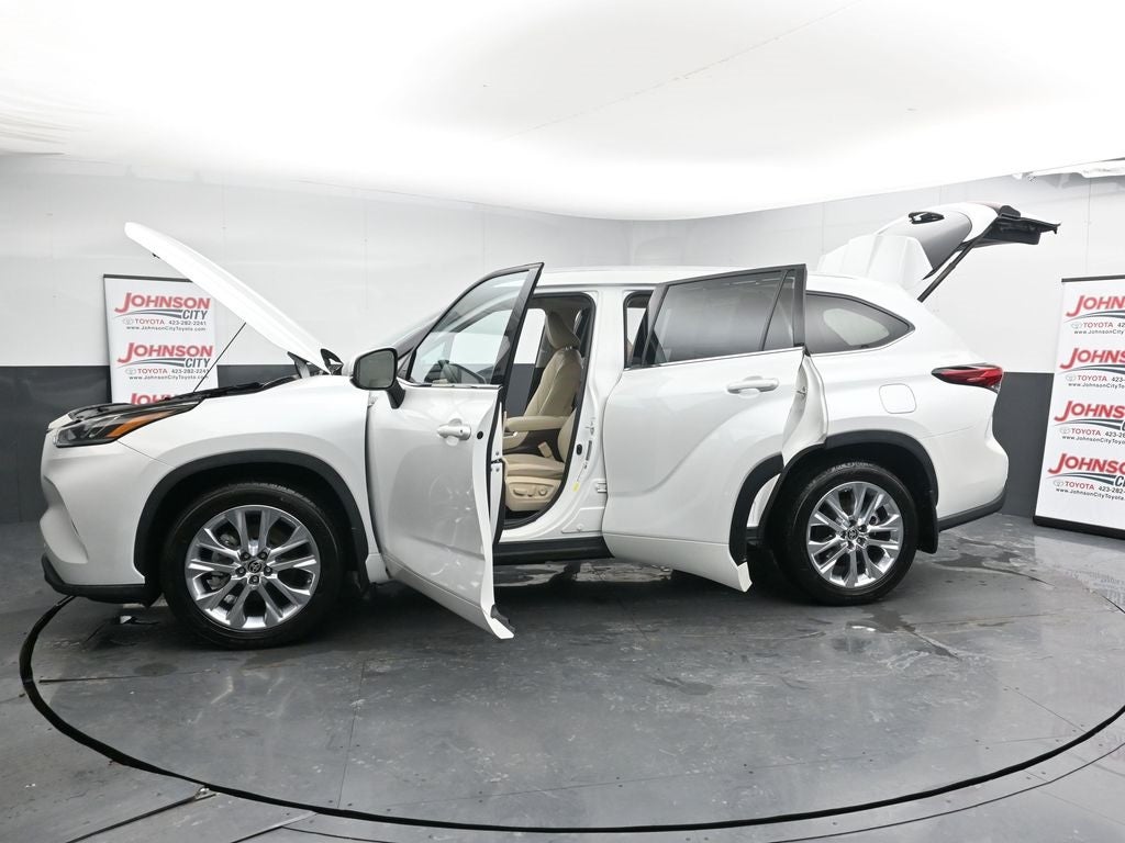 2022 Toyota Highlander Limited