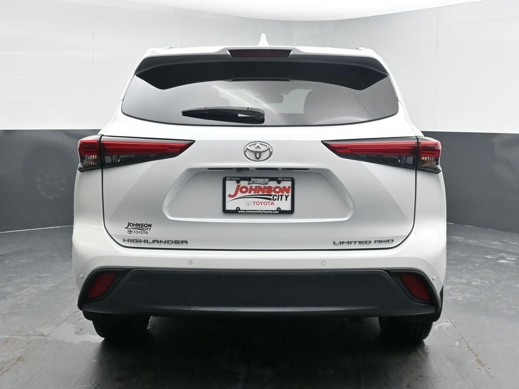 2022 Toyota Highlander Limited