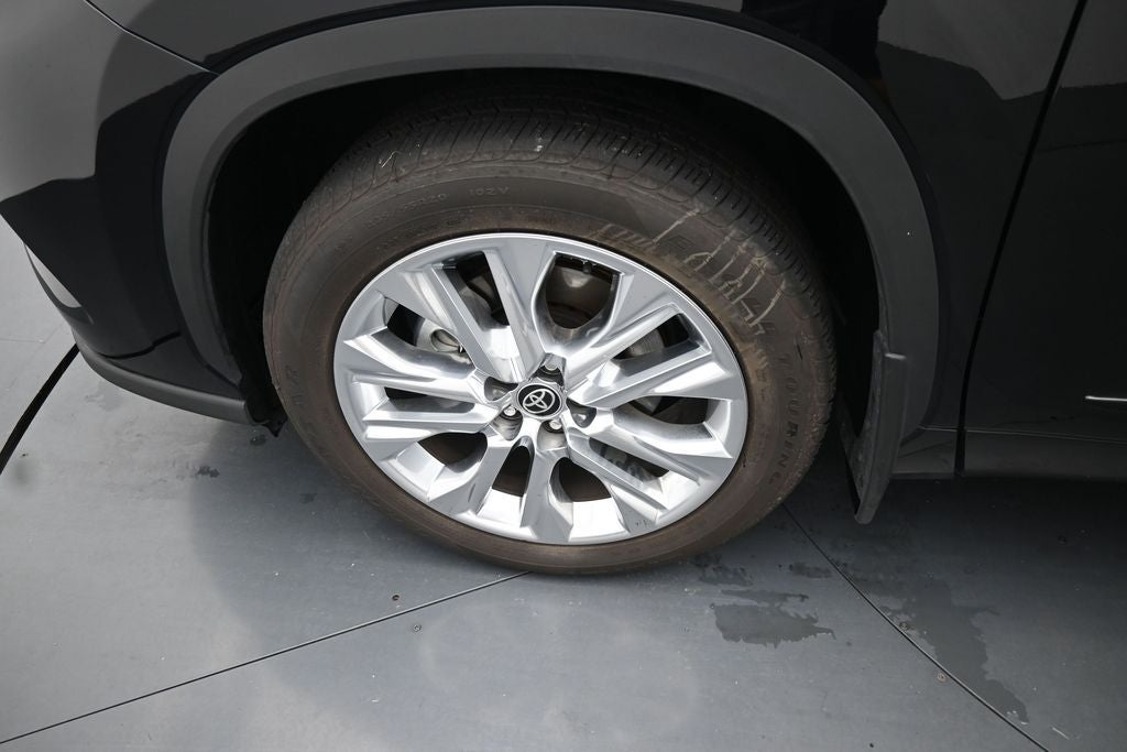 2022 Toyota Highlander Limited