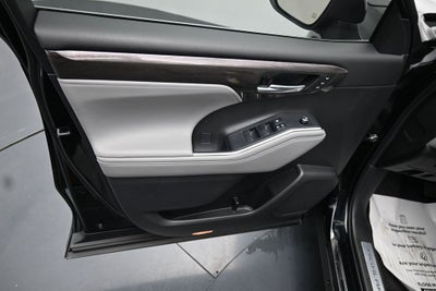 2022 Toyota Highlander Limited