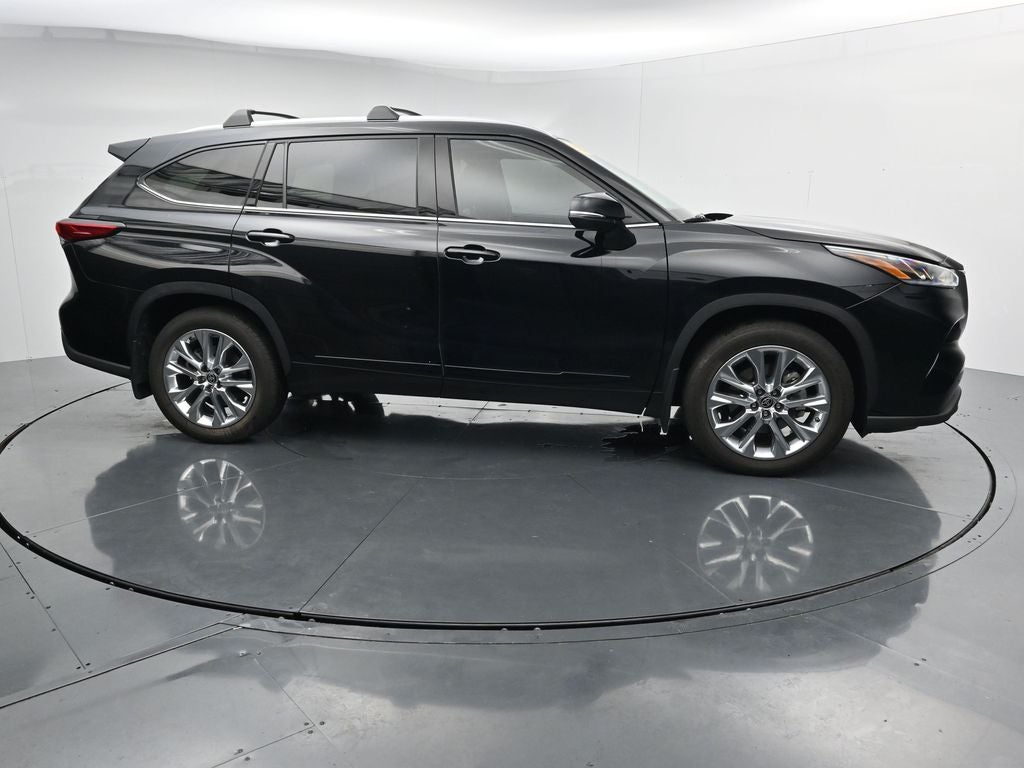 2022 Toyota Highlander Limited