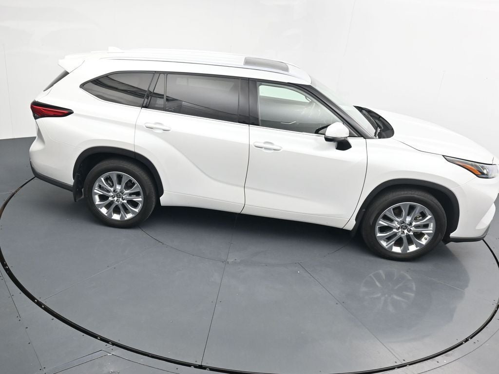 2022 Toyota Highlander Limited