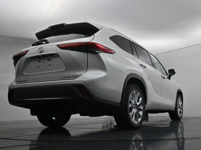 2022 Toyota Highlander Limited