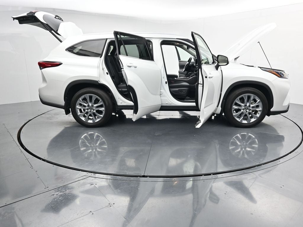 2022 Toyota Highlander Limited