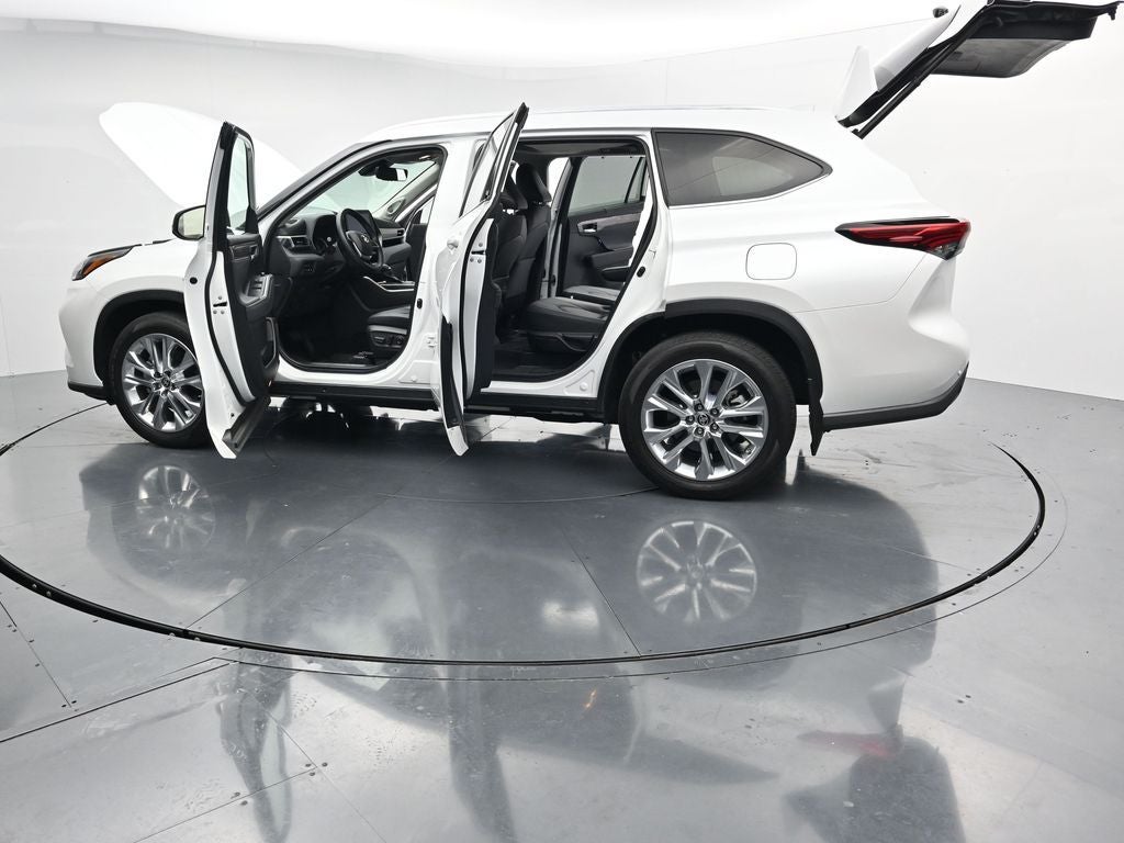 2022 Toyota Highlander Limited