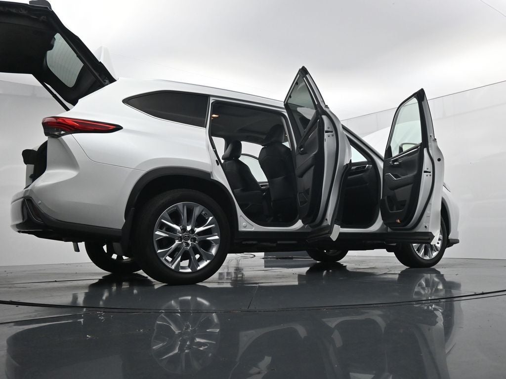 2022 Toyota Highlander Limited