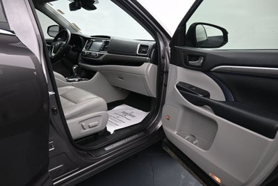 2019 Toyota Highlander Limited Platinum