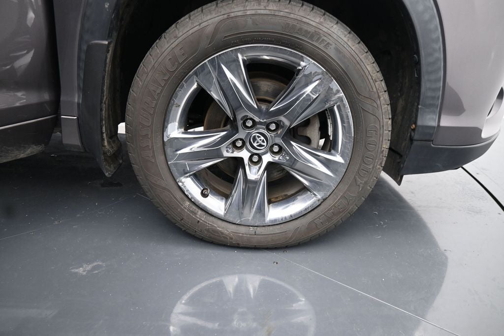 2019 Toyota Highlander Limited Platinum
