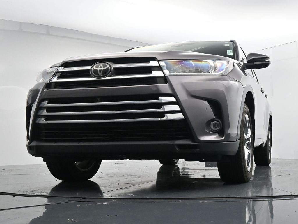2019 Toyota Highlander Limited Platinum