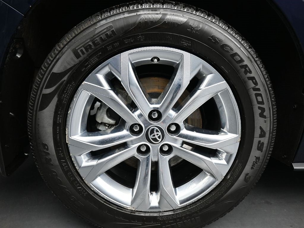 2021 Toyota Sienna Platinum 7 Passenger