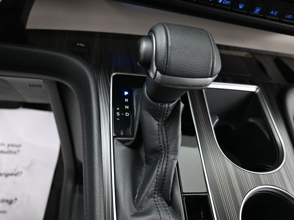 2021 Toyota Sienna Platinum 7 Passenger