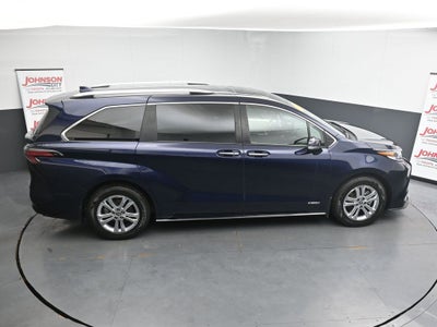 2021 Toyota Sienna Platinum 7 Passenger