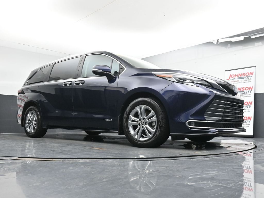 2021 Toyota Sienna Platinum 7 Passenger