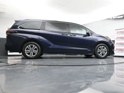 2021 Toyota Sienna Platinum 7 Passenger