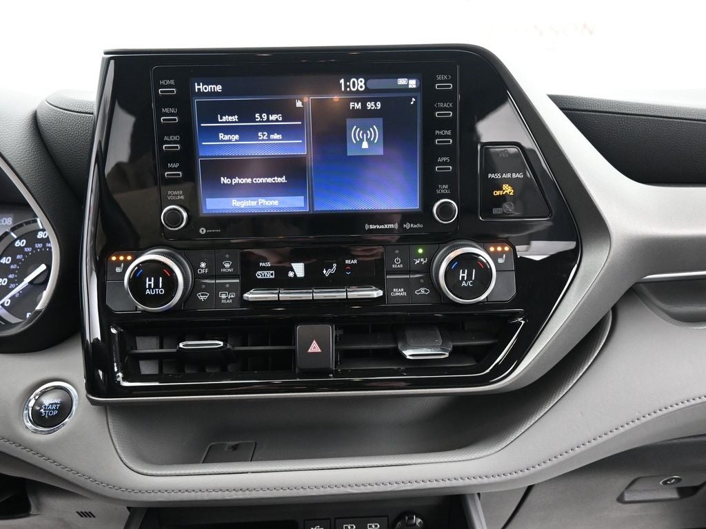 2022 Toyota Highlander XLE