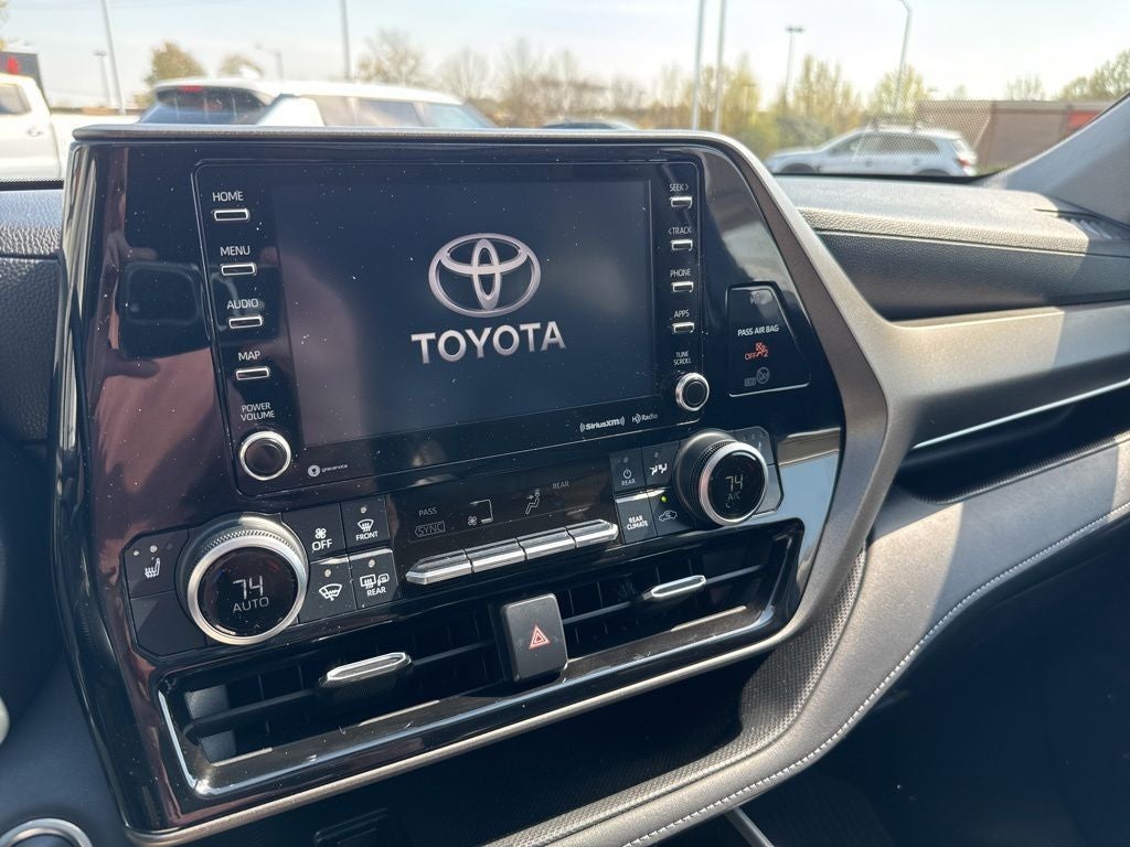 2020 Toyota Highlander XLE