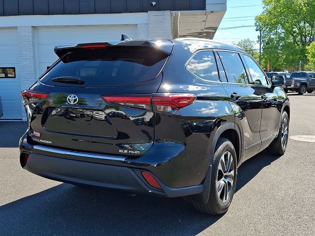 2022 Toyota Highlander XLE