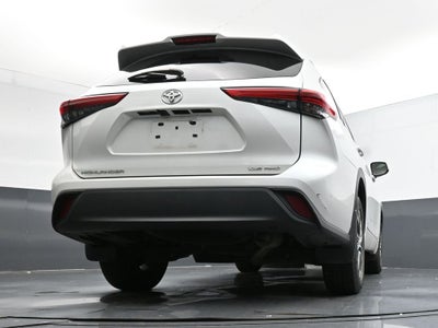 2022 Toyota Highlander XLE