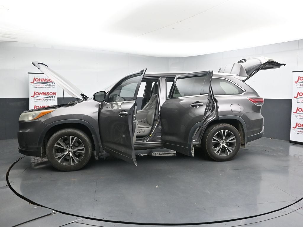 2016 Toyota Highlander XLE V6
