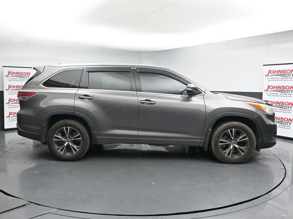 2016 Toyota Highlander XLE V6