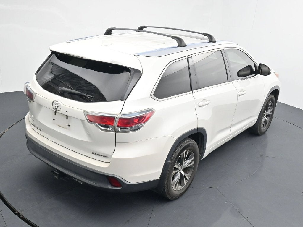 2016 Toyota Highlander XLE V6
