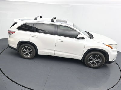 2016 Toyota Highlander XLE V6