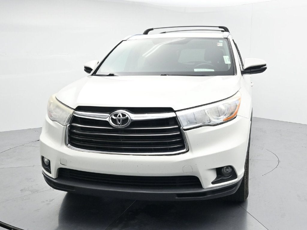 2016 Toyota Highlander XLE V6