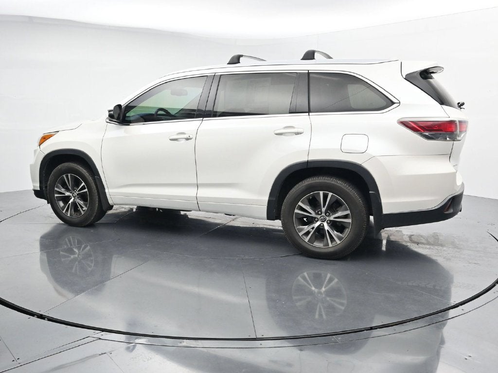 2016 Toyota Highlander XLE V6