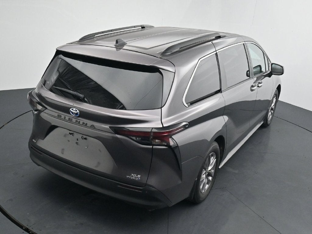 2023 Toyota Sienna XLE 7 Passenger