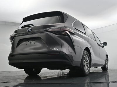 2023 Toyota Sienna XLE 7 Passenger