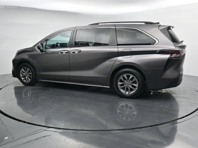 2023 Toyota Sienna XLE 7 Passenger