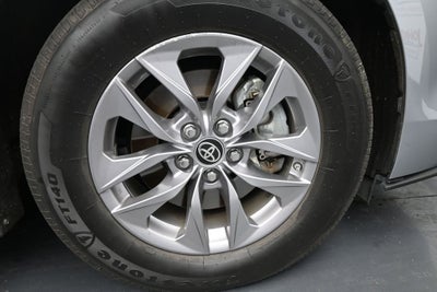 2021 Toyota Sienna XLE 7 Passenger