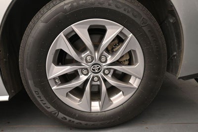 2021 Toyota Sienna XLE 7 Passenger