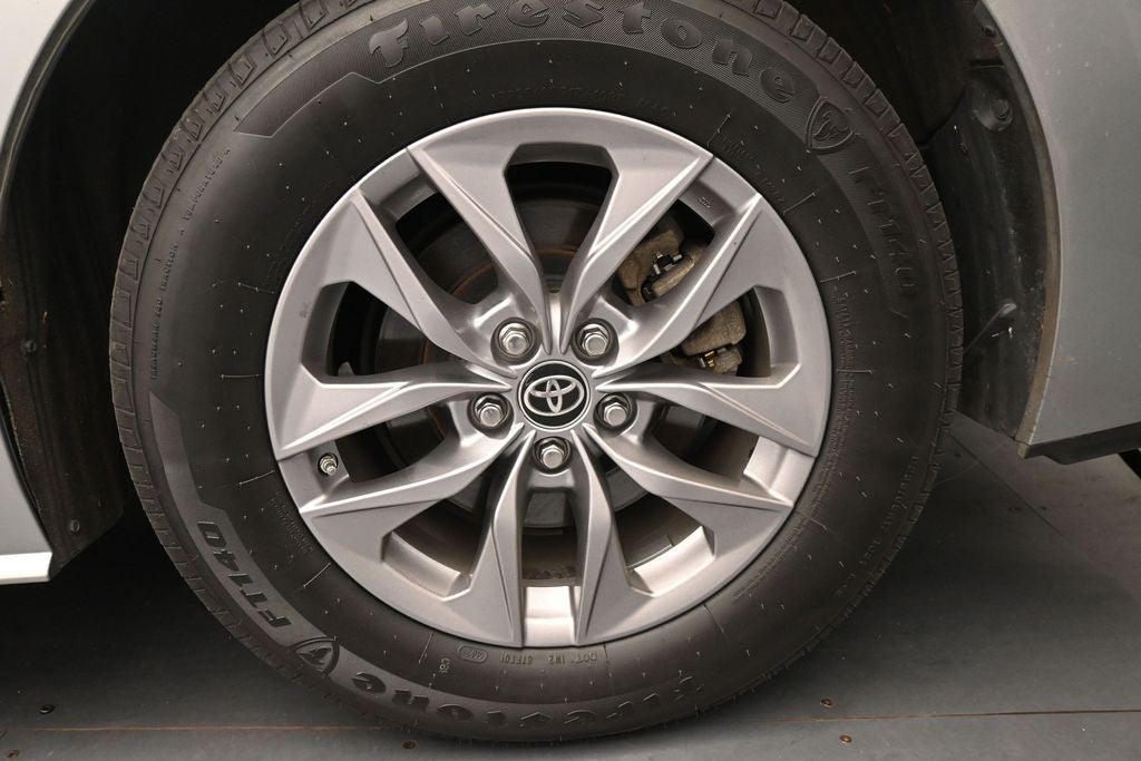 2021 Toyota Sienna XLE 7 Passenger