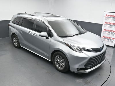 2021 Toyota Sienna XLE 7 Passenger