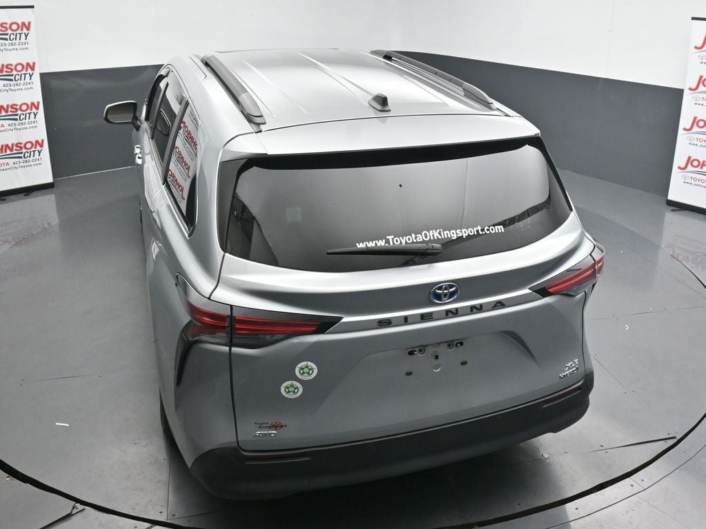 2021 Toyota Sienna XLE 7 Passenger