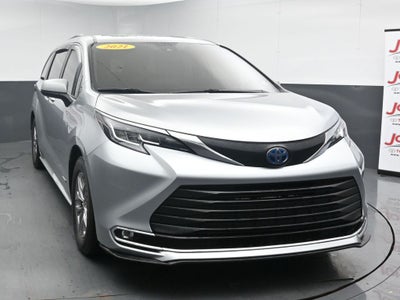 2021 Toyota Sienna XLE 7 Passenger