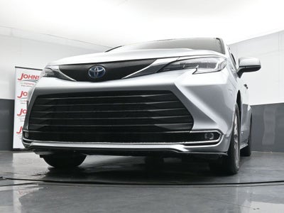 2021 Toyota Sienna XLE 7 Passenger