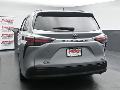 2021 Toyota Sienna XLE 7 Passenger