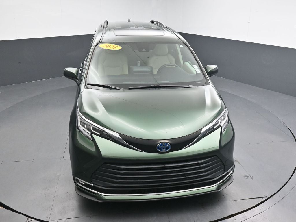 2021 Toyota Sienna XLE 7 Passenger
