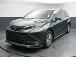 2021 Toyota Sienna XLE 7 Passenger