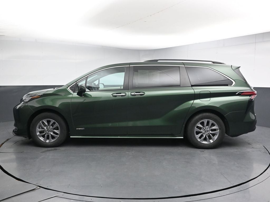 2021 Toyota Sienna XLE 7 Passenger