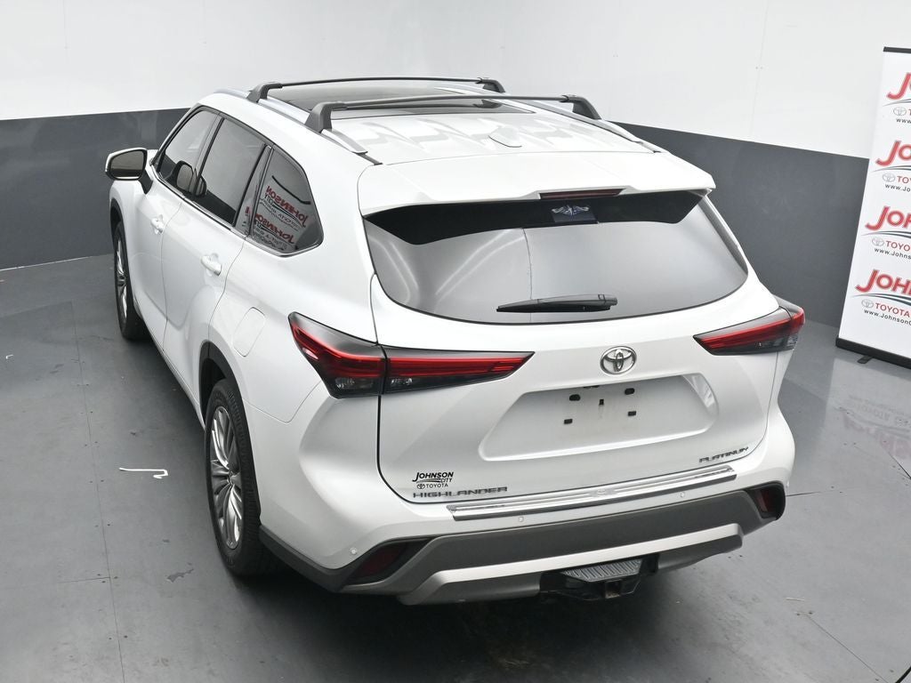 2023 Toyota Highlander Platinum