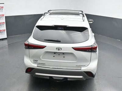 2023 Toyota Highlander Platinum
